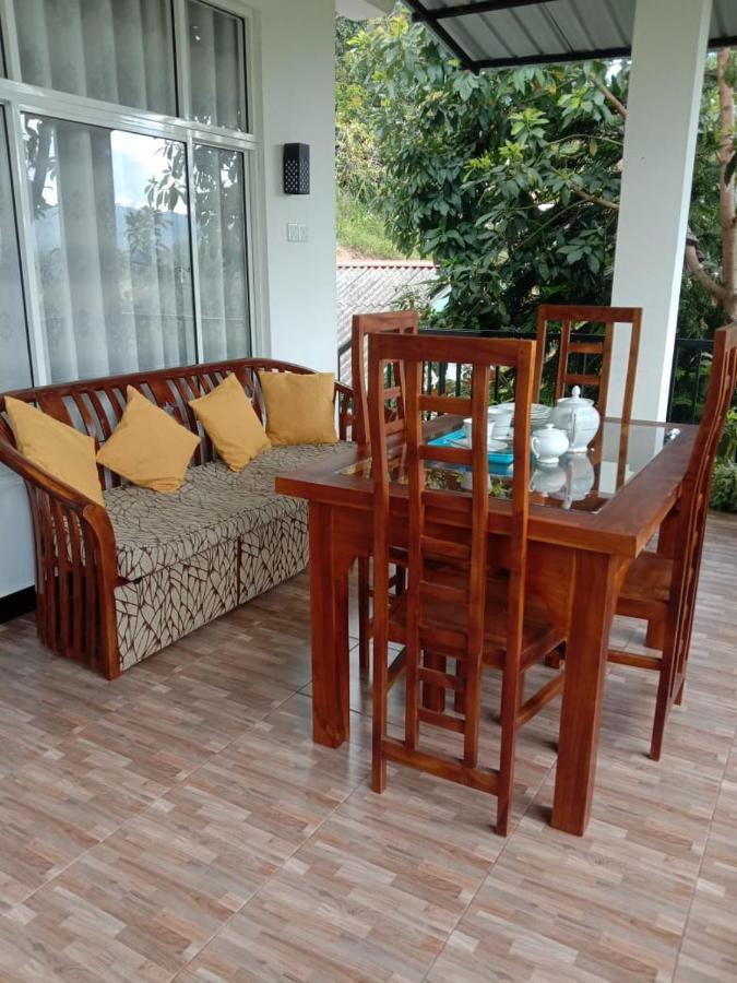 Charming View Homestay Ella Exterior photo
